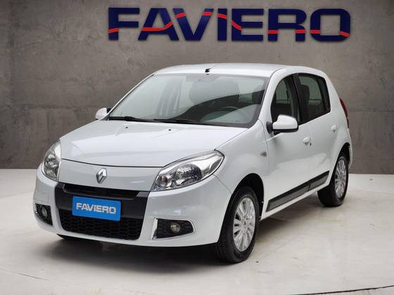 RENAULT SANDERO 1.6 PRIVILÉGE 16V FLEX 4P AUTOMÁTICO